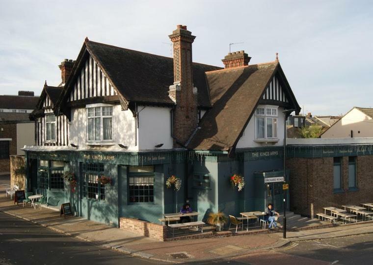 Hotel Kings Arms Brentford Exterior foto